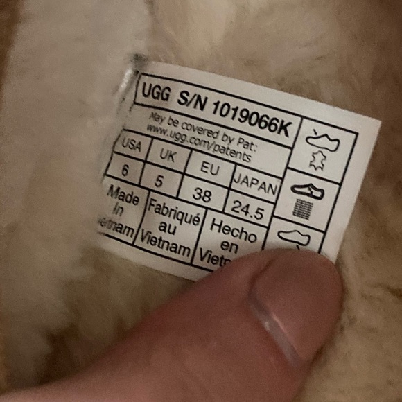 NIB Ugg Tasman Slipper — 8W - Picture 4 of 6